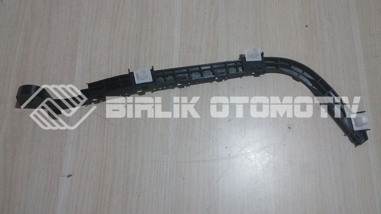 CRV-ARKA TAMPON BRAKETİ SAĞ 02-06 CRV-ARKA TAMPON BRAKETİ SAĞ 02-06