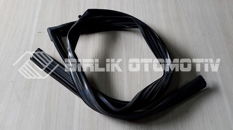 CIVIC-ARKA KAPI FİTİLİ SOL 96-01 CIVIC-ARKA KAPI FİTİLİ SOL 96-01