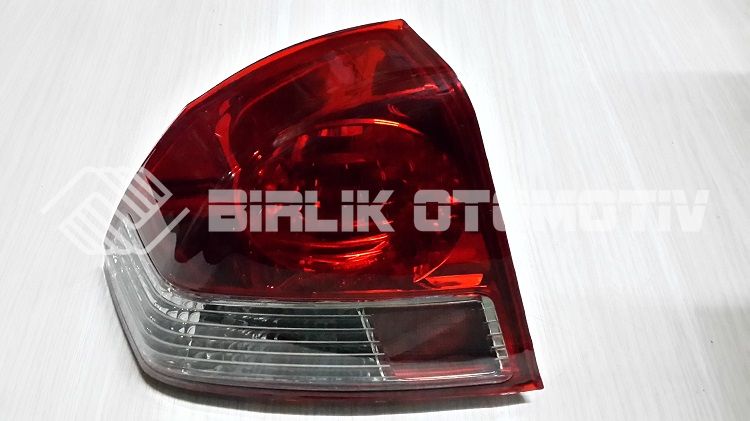 CIVIC-STOP LAMBASI DIŞ SOL 04-06 (BEYAZ) CIVIC-STOP LAMBASI DIŞ SOL 04-06 (BEYAZ)