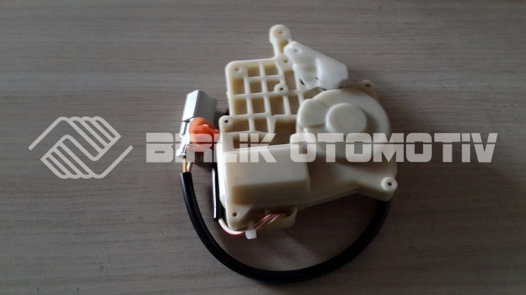 CIVIC-MERKEZİ KİLİT MOTORU ÖN SAĞ 96-01 CIVIC-MERKEZİ KİLİT MOTORU ÖN SAĞ 96-01