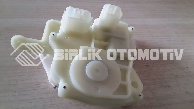 CIVIC-MERKEZİ KİLİT MOTORU ÖN SAĞ 02-06 / CRV 02-06 CIVIC-MERKEZİ KİLİT MOTORU ÖN SAĞ 02-06 / CRV 02-06
