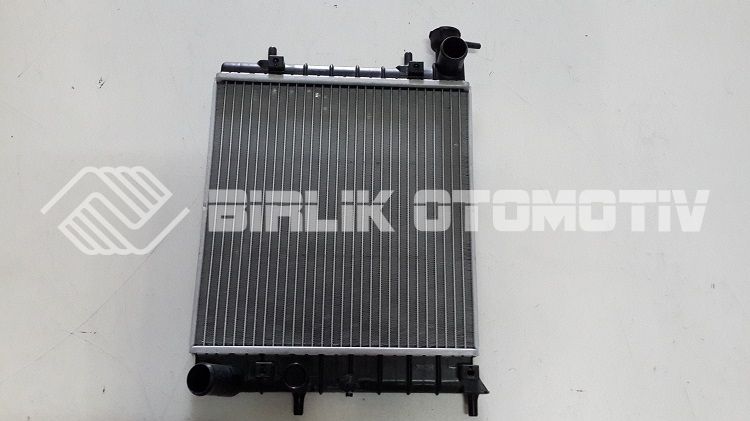 ACCENT-SU RADYATÖRÜ 1,6CC BENZ. 03-05 MANUEL (BÜYÜK TİP) ACCENT-SU RADYATÖRÜ 1,6CC BENZ. 03-05 MANUEL (BÜYÜK TİP)