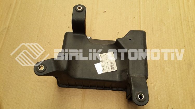 ACCENT-HAVA FİLİTRE KUTUSU ALT 1,5CC 95-00 ACCENT-HAVA FİLİTRE KUTUSU ALT 1,5CC 95-00