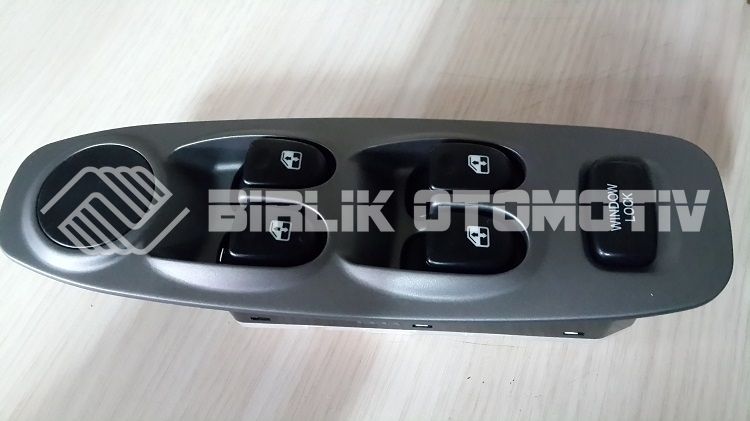 ACCENT-ÖN CAM DÜĞMESİ DÖRTLÜ SOL 00-02 (AYNA AYAR DÜĞMESİZ) ACCENT-ÖN CAM DÜĞMESİ DÖRTLÜ SOL 00-02 (AYNA AYAR DÜĞMESİZ)