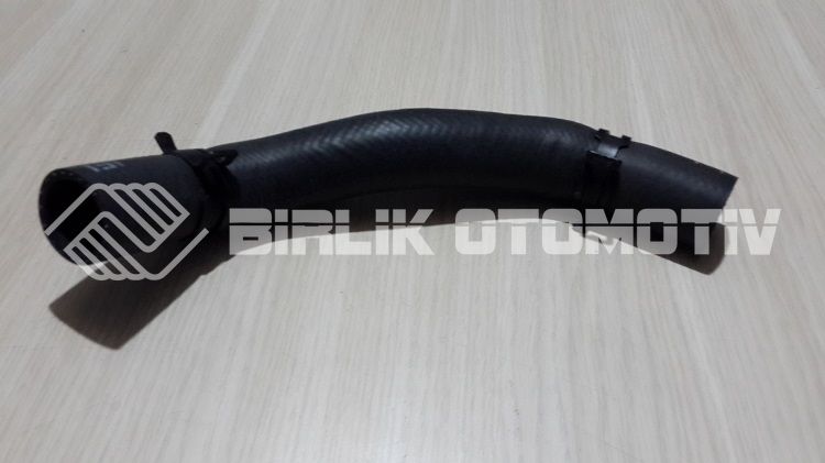 STAREX-RADYATÖR ÜST HORTUM CRDİ 05-08 STAREX-RADYATÖR ÜST HORTUM CRDİ 05-08