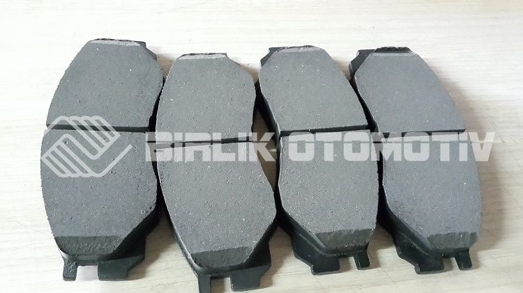 L200-ÖN FREN BALATASI 99-01 L200-ÖN FREN BALATASI 99-01