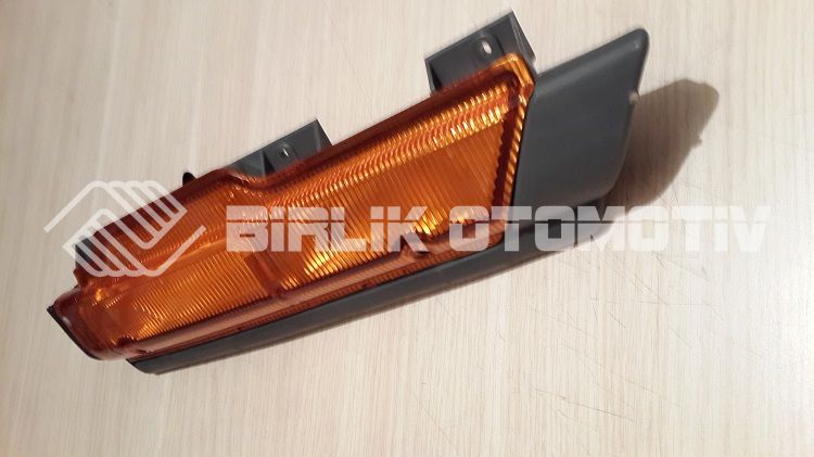 CANTER-KAPI ALT SİNYALİ SAĞ 98-06 (FE511 - 515 - 659) (ÇIKINTISIZ) CANTER-KAPI ALT SİNYALİ SAĞ 98-06 (FE511 - 515 - 659) (ÇIKINTISIZ)