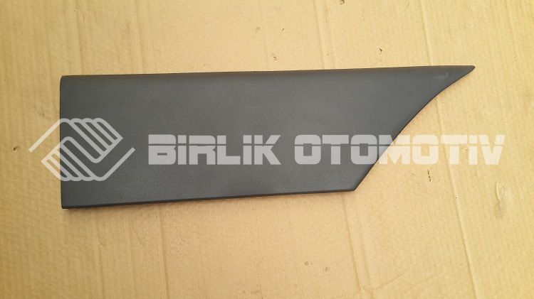 CANTER-KAPI ALT PLASTİĞİ SOL (FE515/659) 98-06 CANTER-KAPI ALT PLASTİĞİ SOL (FE515/659) 98-06