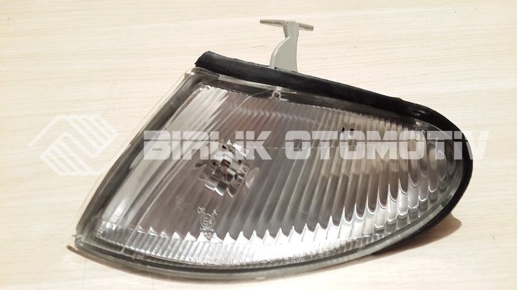 323-ÖN SİNYAL SOL 1,8CC 95-97 323-ÖN SİNYAL SOL 1,8CC 95-97