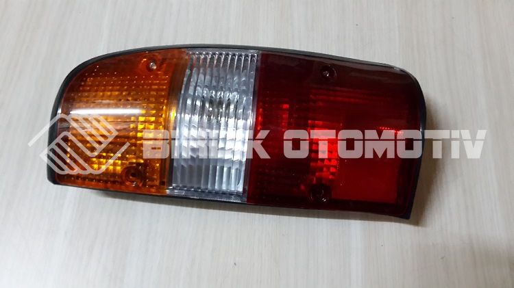 B2500-STOP LAMBASI SAĞ 01-03 B2500-STOP LAMBASI SAĞ 01-03