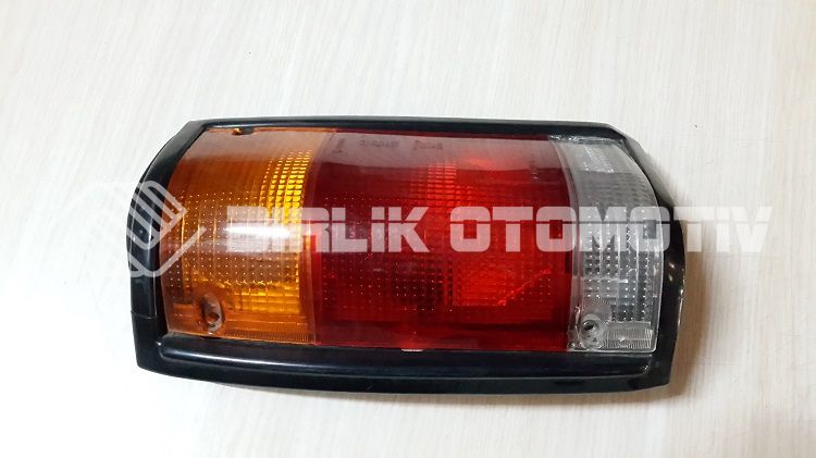 B2500-STOP LAMBASI SİYAH SOL 90-00 B2500-STOP LAMBASI SİYAH SOL 90-00