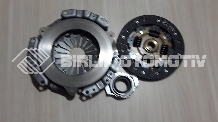 SUNNY B13-DEBRİYAJ SETİ 1,6CC 90-95 SUNNY B13-DEBRİYAJ SETİ 1,6CC 90-95