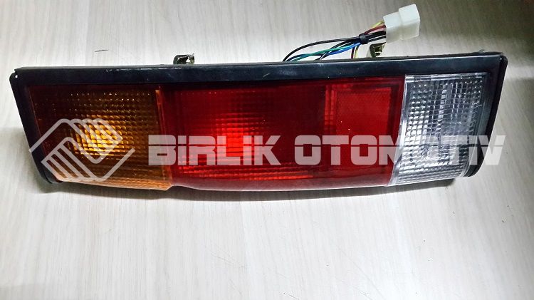 PICK-UP D21-STOP LAMBASI SAĞ 85-97 PICK-UP D21-STOP LAMBASI SAĞ 85-97