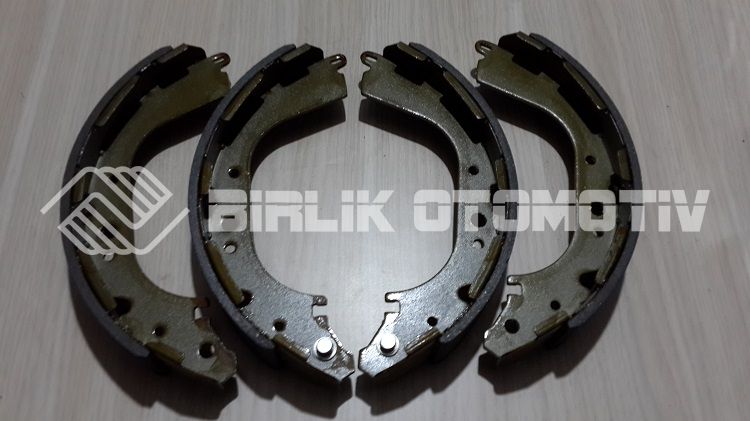 PICK-UP D22-ARKA FREN PABUCU (4*4) 98-02 PICK-UP D22-ARKA FREN PABUCU (4*4) 98-02