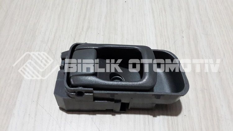 PICK-UP D22-ÖN KAPI İÇ AÇMA KOLU SOL 98-02 PICK-UP D22-ÖN KAPI İÇ AÇMA KOLU SOL 98-02