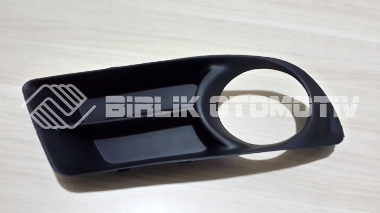 COROLLA ZZ121-SİS LAMBA KAPAĞI SAĞ 05-06 (SİSLİ) COROLLA ZZ121-SİS LAMBA KAPAĞI SAĞ 05-06 (SİSLİ)