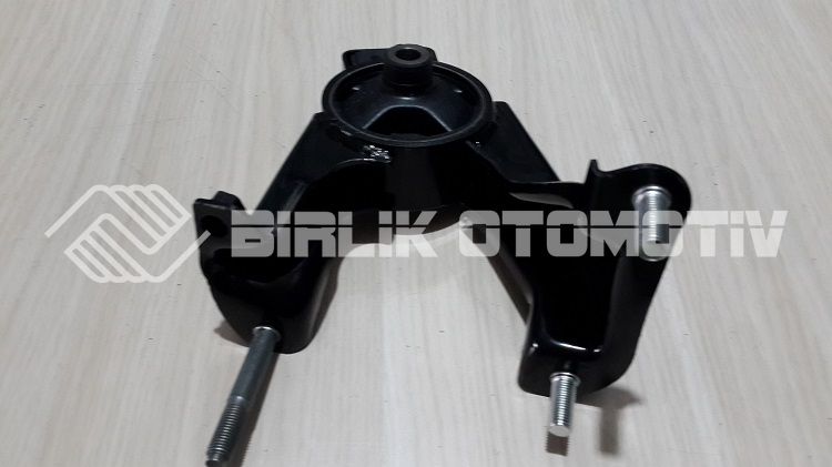 COROLLA ZZ121-ARKA MOTOR TAKOZU 02-06 / ZZ111 00-02 COROLLA ZZ121-ARKA MOTOR TAKOZU 02-06 / ZZ111 00-02