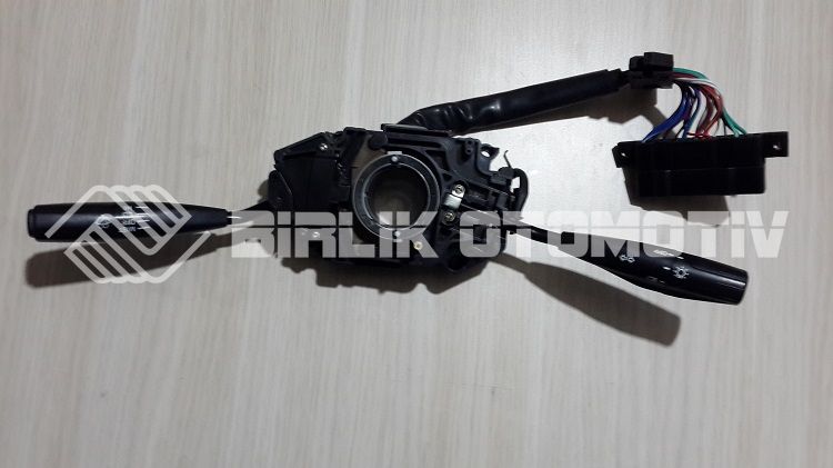COROLLA AE92-FAR SİNYAL KOLU 88-92 (SOKETİ AYARLANMASI LAZIM) COROLLA AE92-FAR SİNYAL KOLU 88-92 (SOKETİ AYARLANMASI LAZIM)