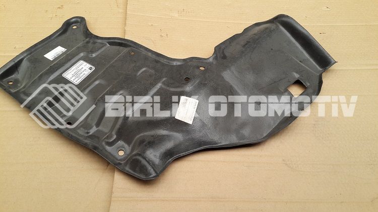 COROLLA AE92-KARTER MUHAFAZA PLASTİĞİ SOL 88-92 COROLLA AE92-KARTER MUHAFAZA PLASTİĞİ SOL 88-92