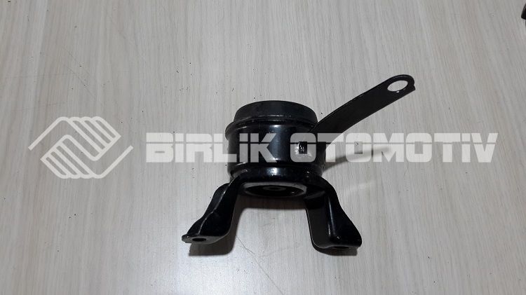 AVENSİS-MOTOR TAKOZU SAĞ 98-00 AVENSİS-MOTOR TAKOZU SAĞ 98-00