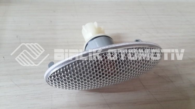 COROLLA E150-ÇAMURLUK SİNYALİ R/L 07-09 / YARIS 06-12 / AURIS 06-12 / RAV 4 06-12 COROLLA E150-ÇAMURLUK SİNYALİ R/L 07-09 / YARIS 06-12 / AURIS 06-12 / RAV 4 06-12