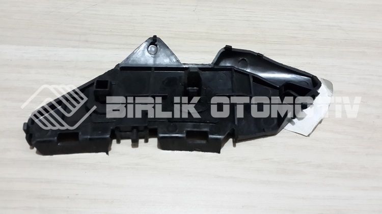COROLLA E150-ARKA TAMPON BRAKETİ SOL 07-09 COROLLA E150-ARKA TAMPON BRAKETİ SOL 07-09